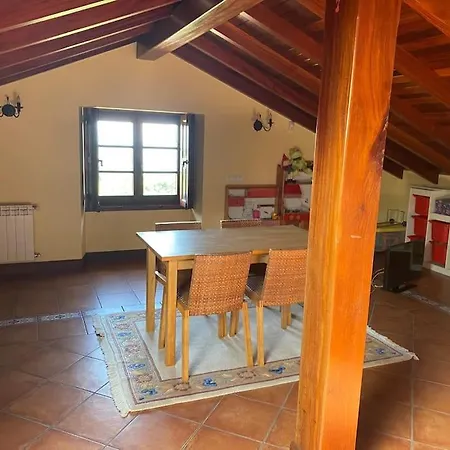 Con Piscina Holiday home *