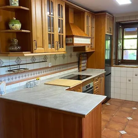 Tatil Evi Con Piscina